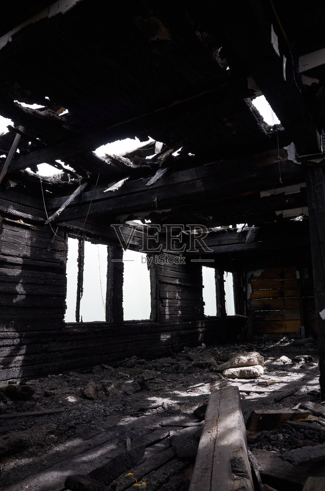 内部视图烧毁的房子照片摄影图片