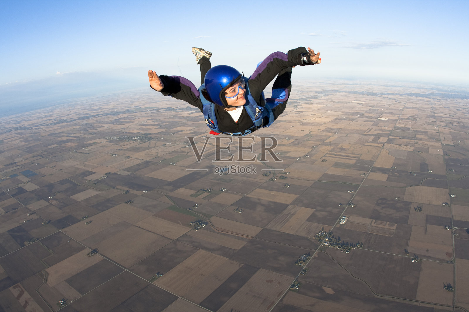 版权免费库存照片:快乐的女人跳伞照片摄影图片