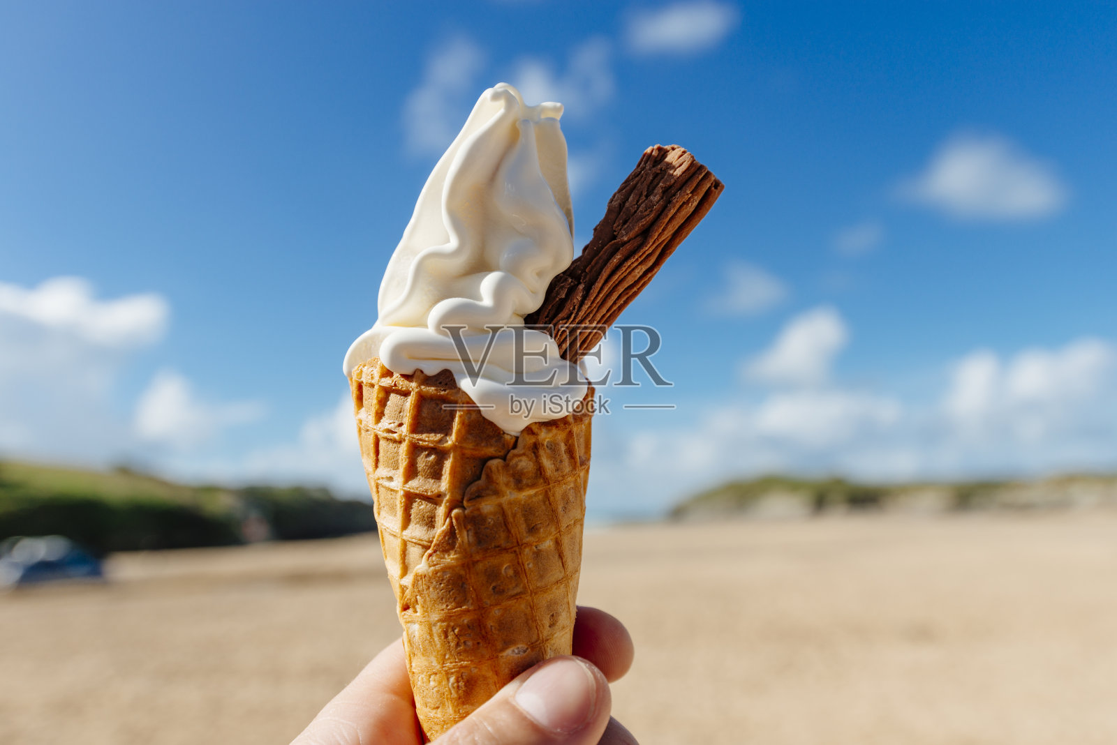 康沃尔纽基港海滩的冰淇淋。照片摄影图片