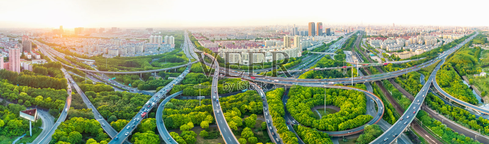 上海天际线鸟瞰图照片摄影图片