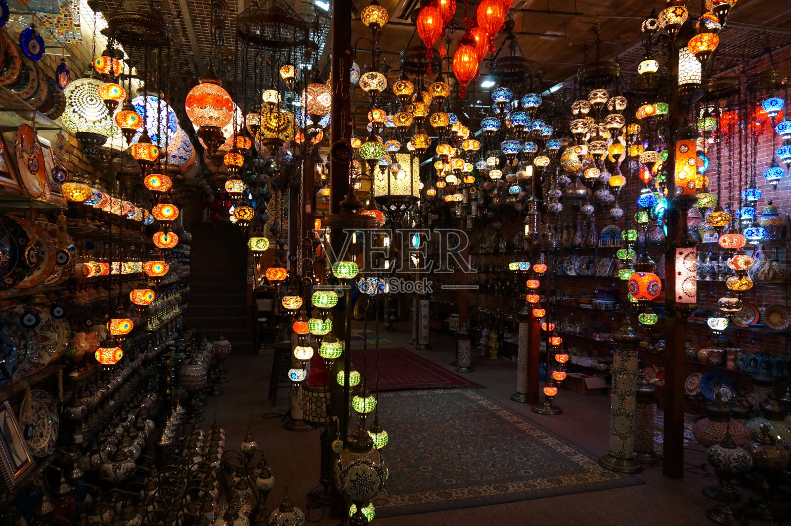 集市上的阿拉伯灯光照片摄影图片