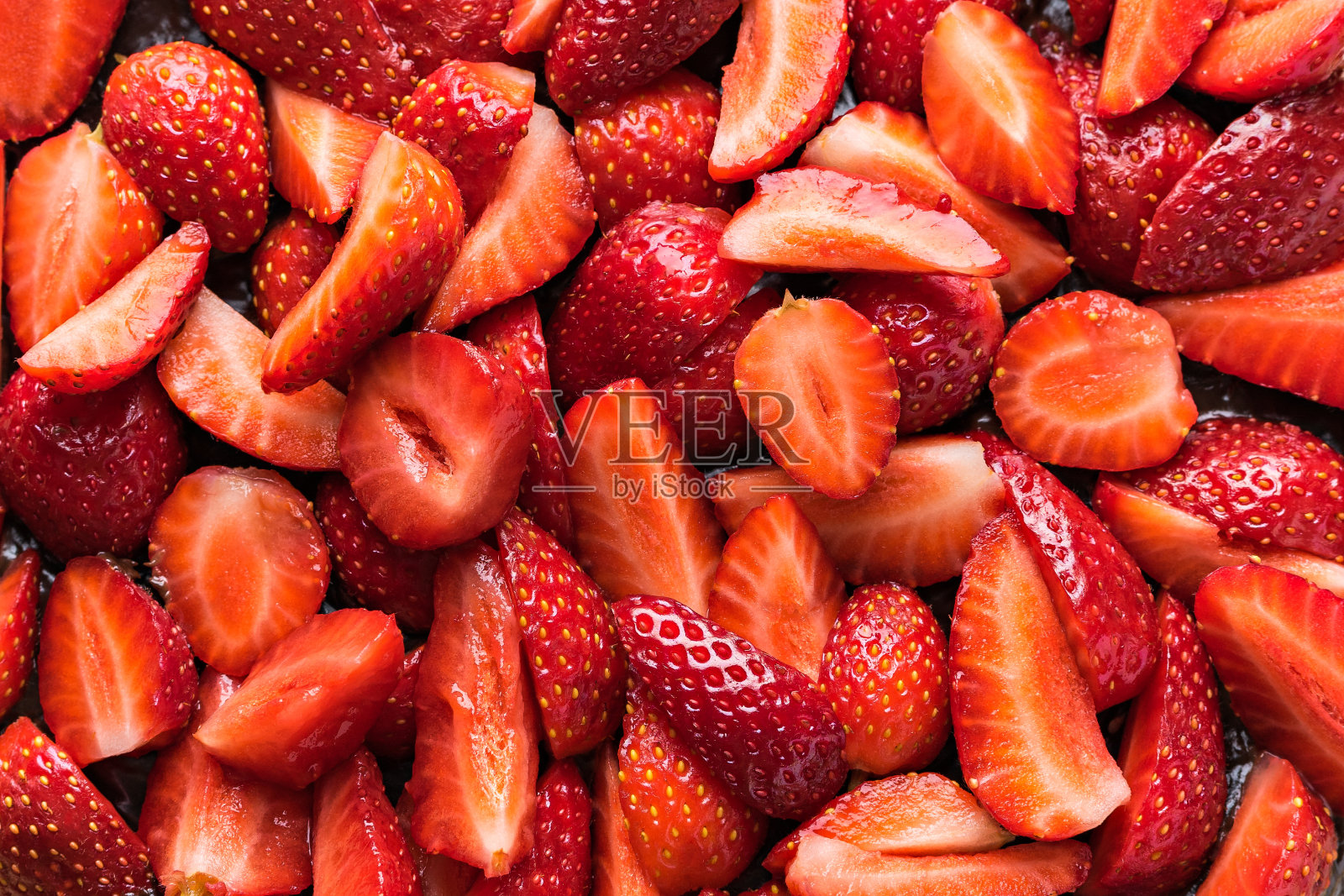 鲜草莓切片背景照片摄影图片