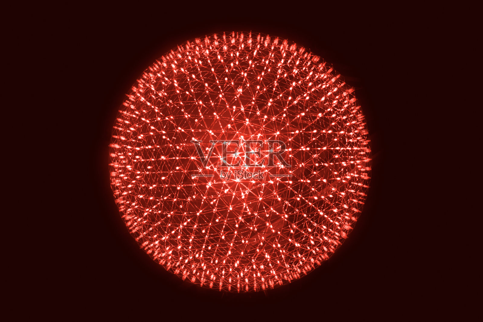 红色LED球模拟原子核的原子科学抽象概念。照片摄影图片