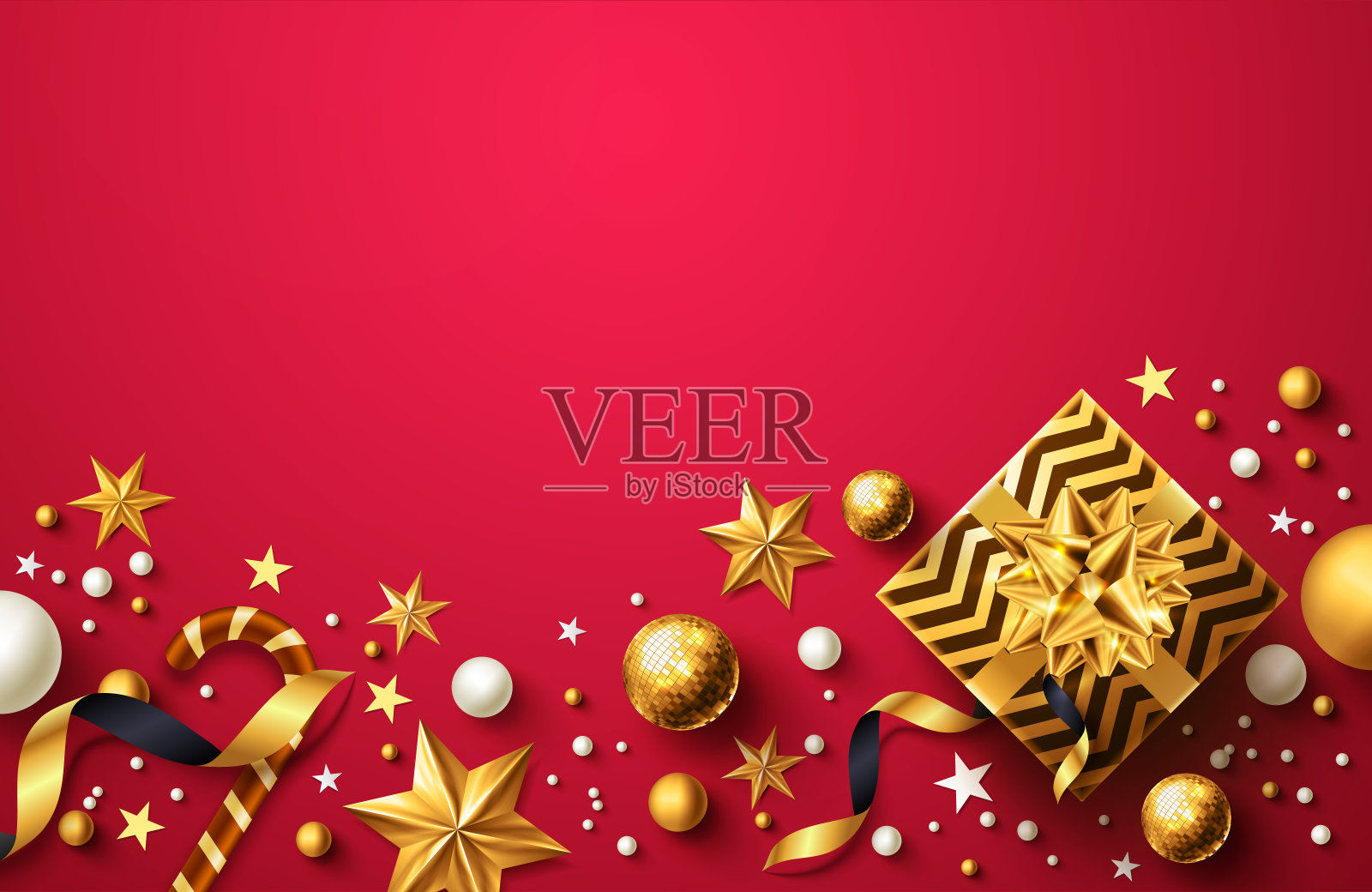 圣诞和新年红色背景与金色礼盒，丝带和圣诞装饰元素零售，购物或圣诞促销在金色和红色风格插画图片素材