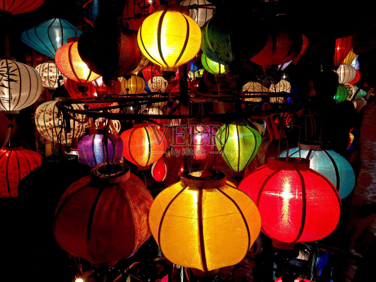 越南会安的圣诞灯笼照片摄影图片