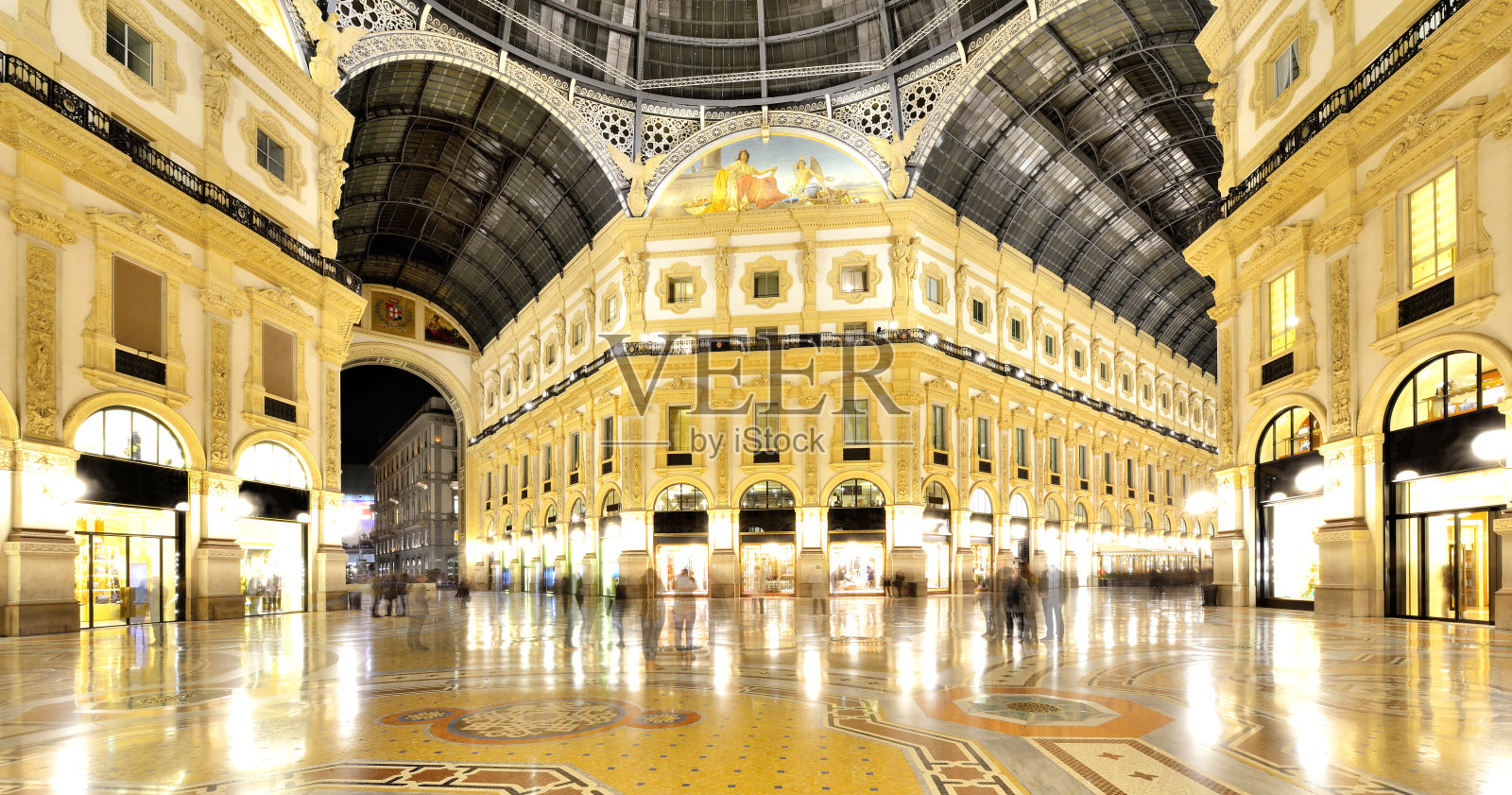Vittorio Emanuele二世拱廊，意大利米兰照片摄影图片