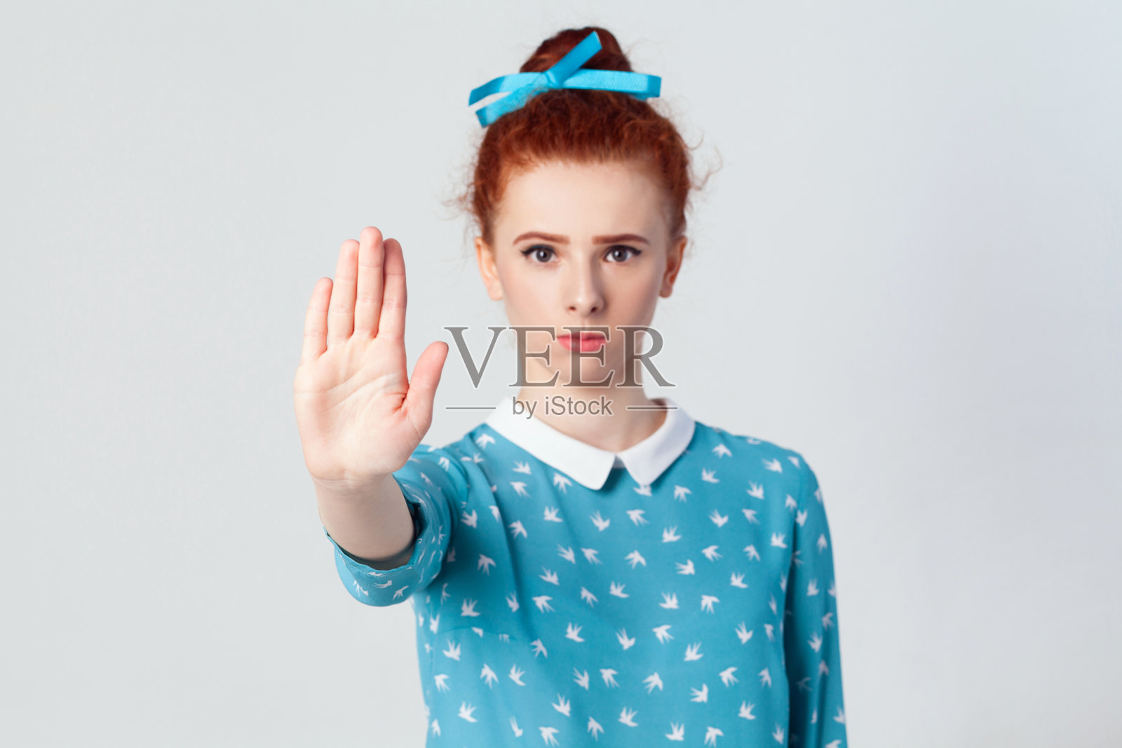 不要做手势，手掌向外，说不，表示否认或限制。照片摄影图片