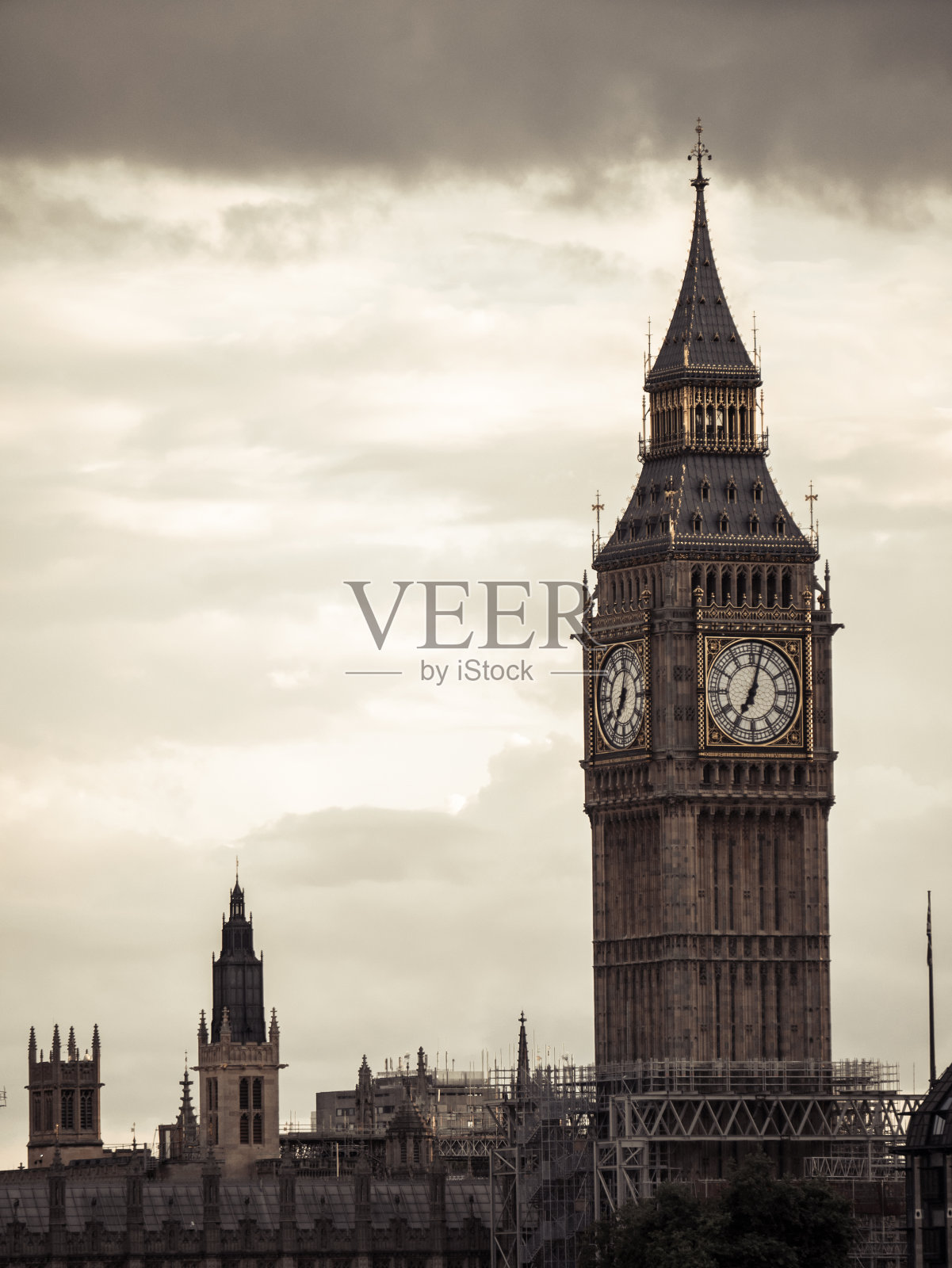 英国议会和著名的大本钟照片摄影图片