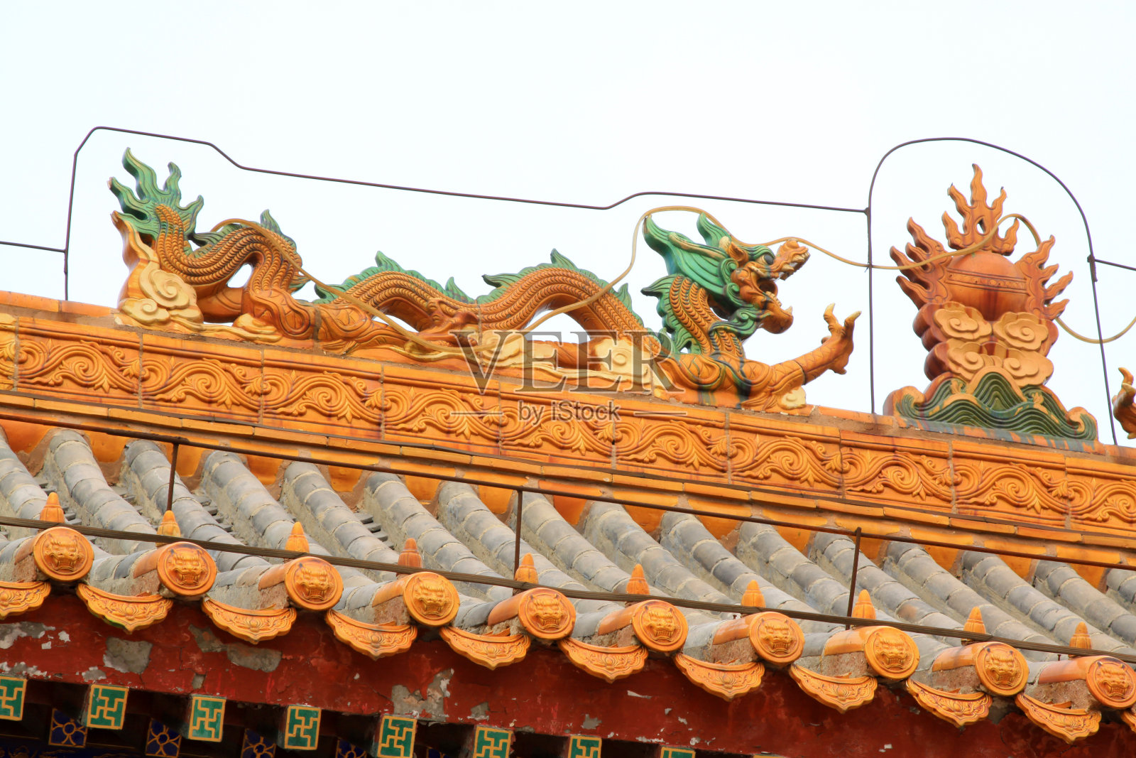 中国传统庙宇建筑屋檐，河北省迁安市照片摄影图片