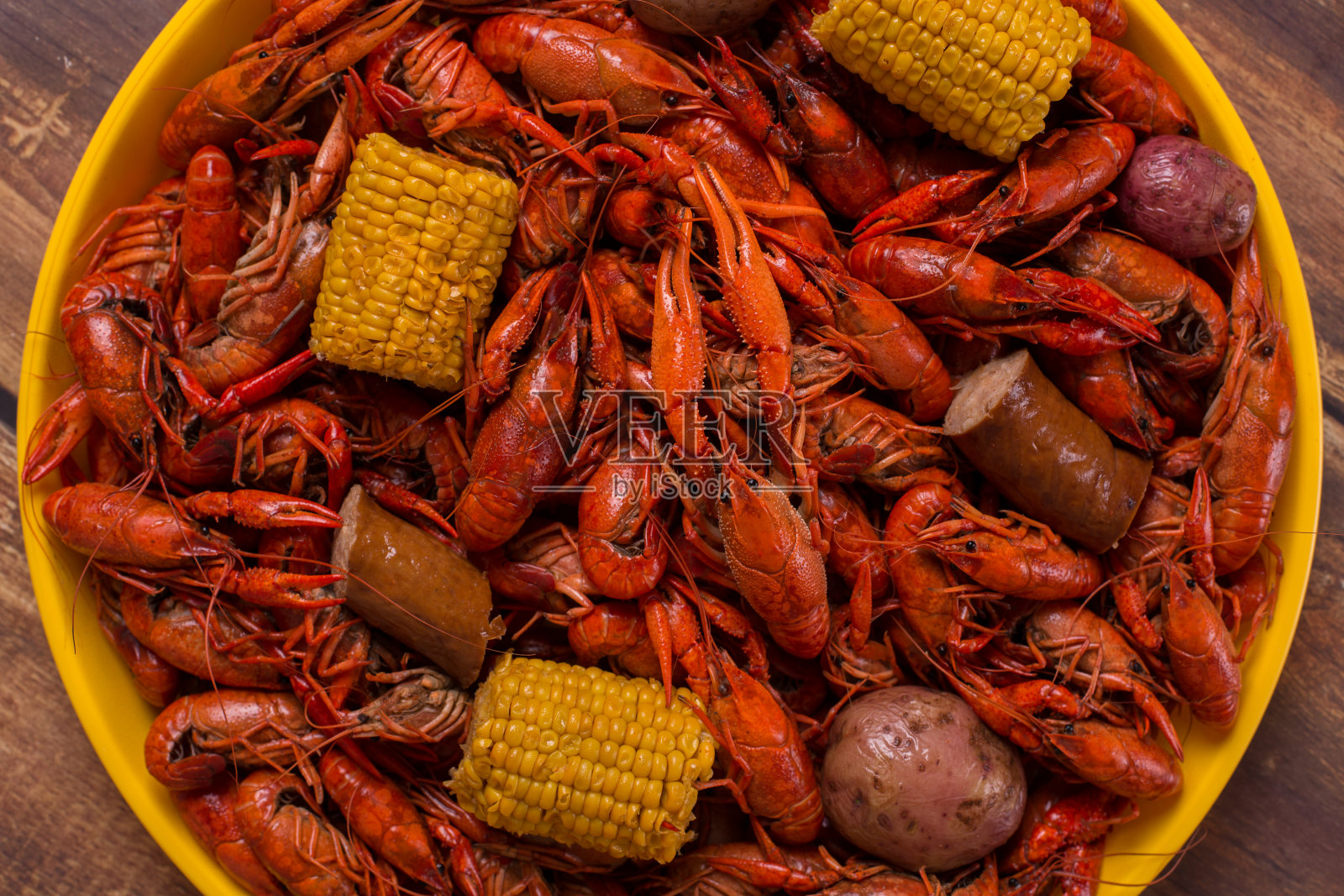 路易斯安那州的小龙虾煮照片摄影图片