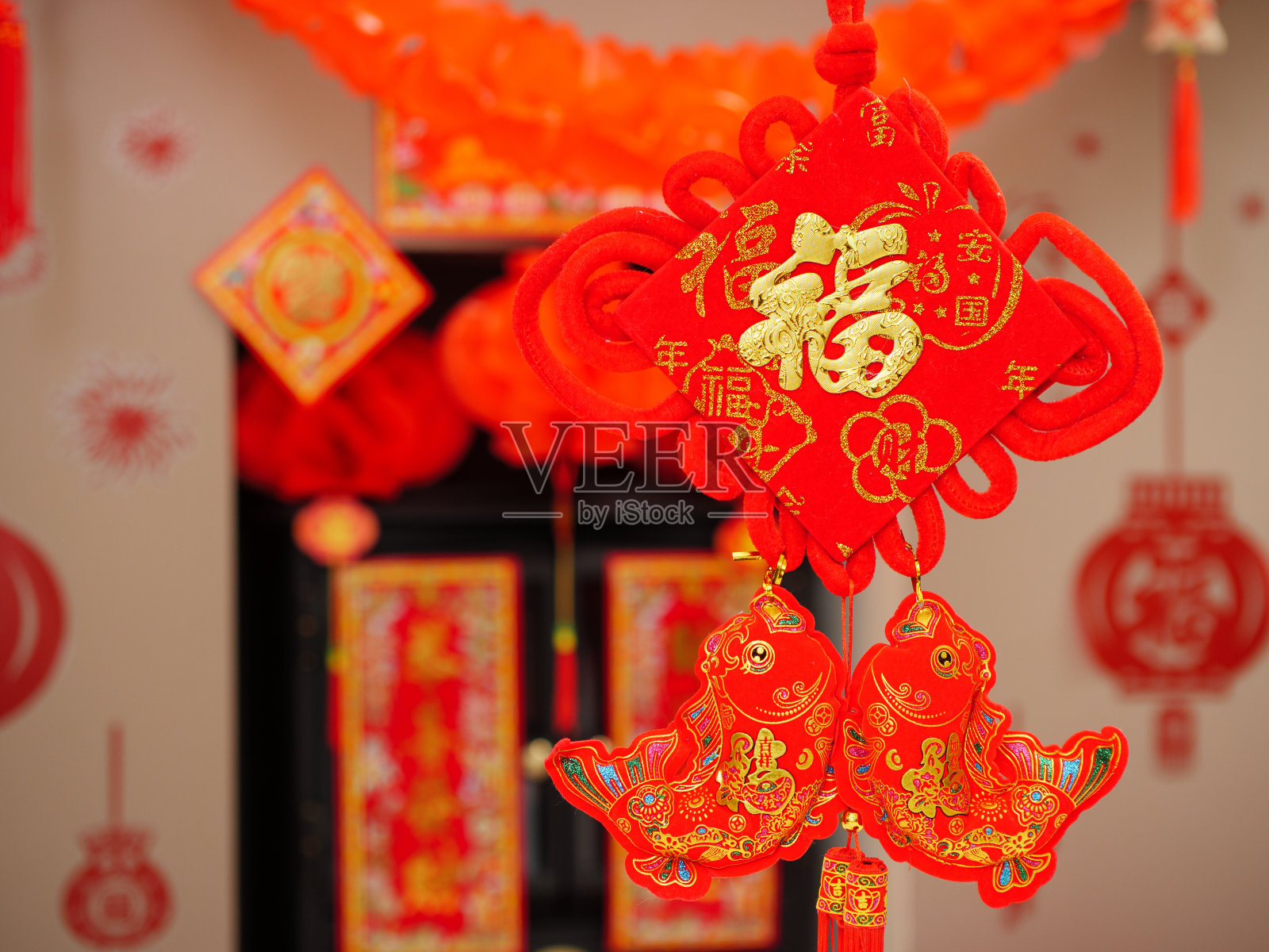 “福”的意思是“幸运的”中国新年装饰贺卡照片摄影图片