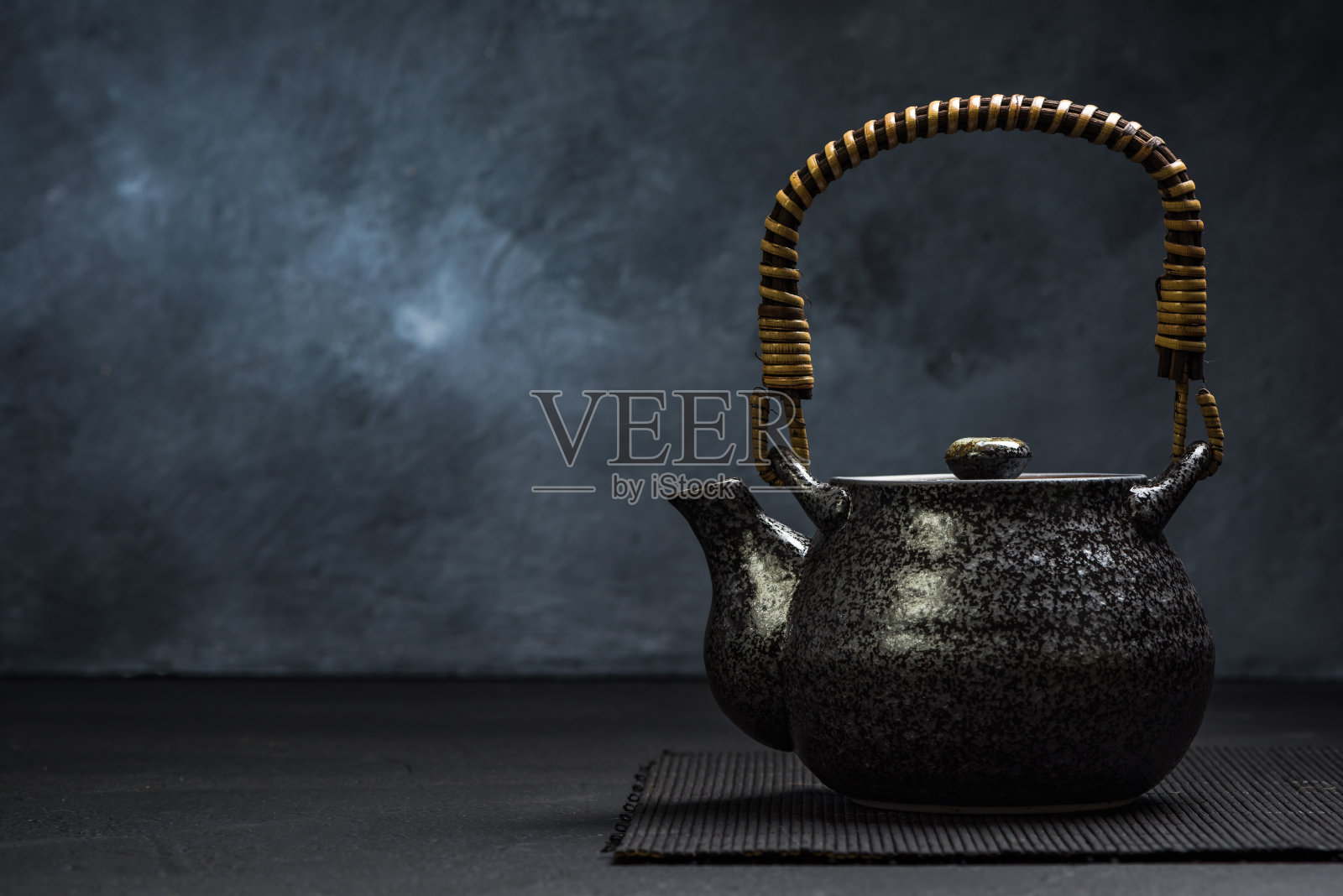 传统亚洲或日本茶茶壶照片摄影图片