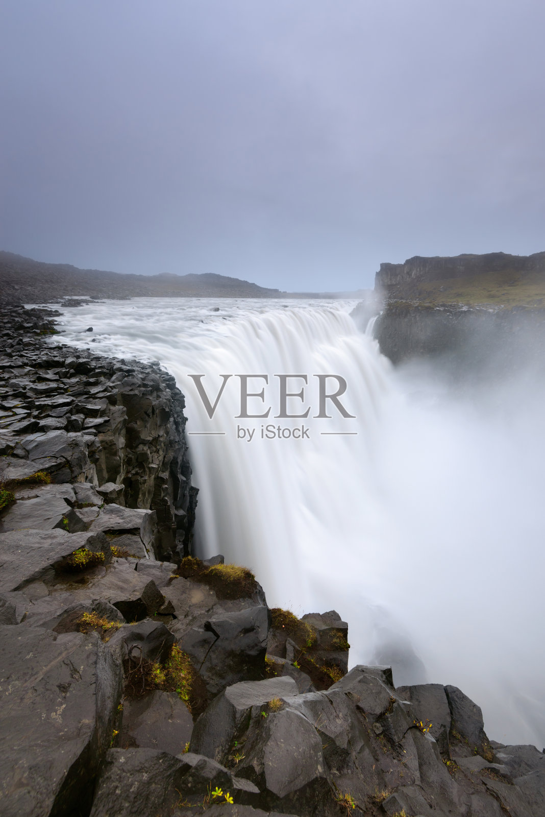 德堤福斯瀑布是冰岛的一个瀑布。神奇的景观照片摄影图片