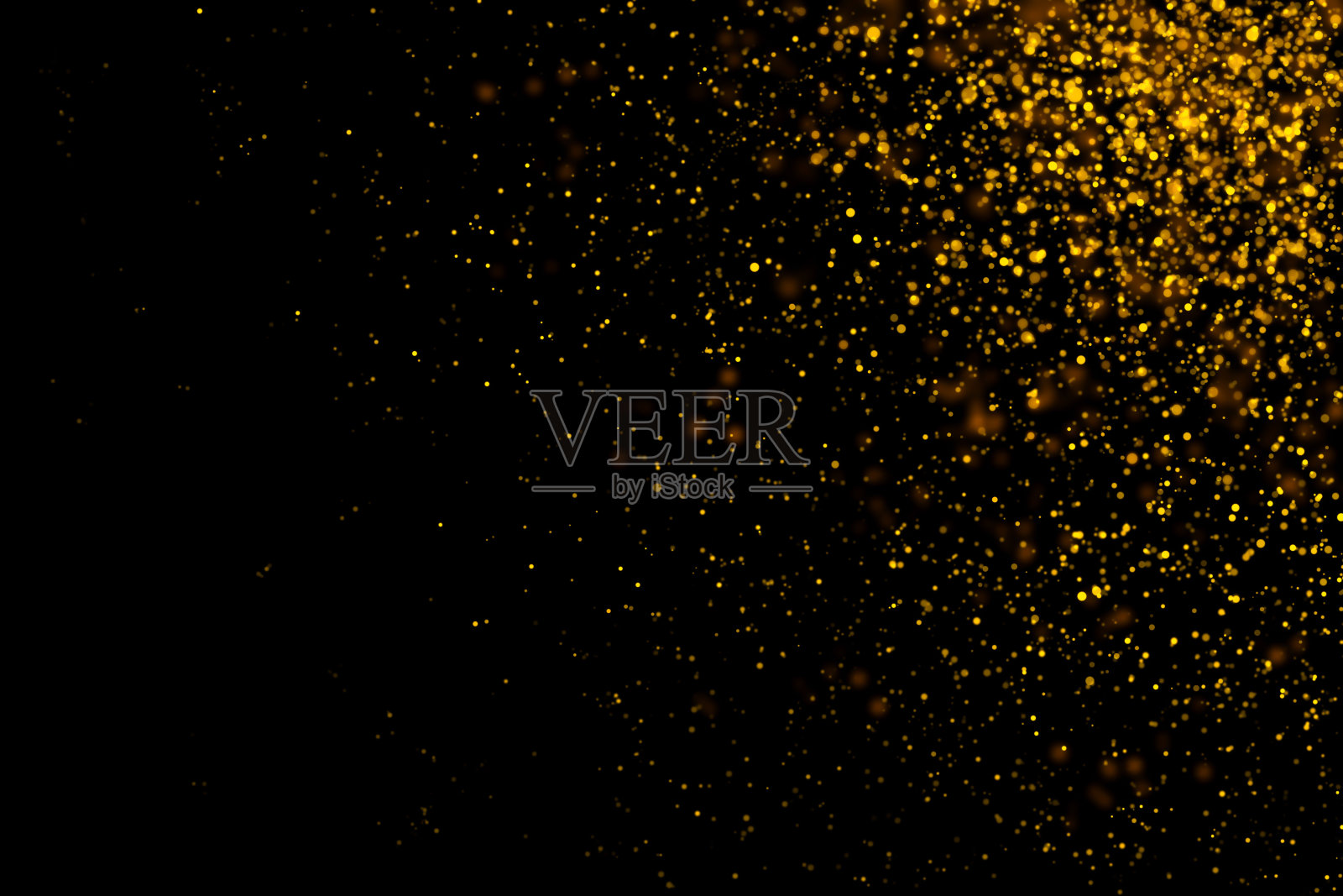 金色闪闪发光的散景抽象粒子与圣诞黑暗背景。插画图片素材