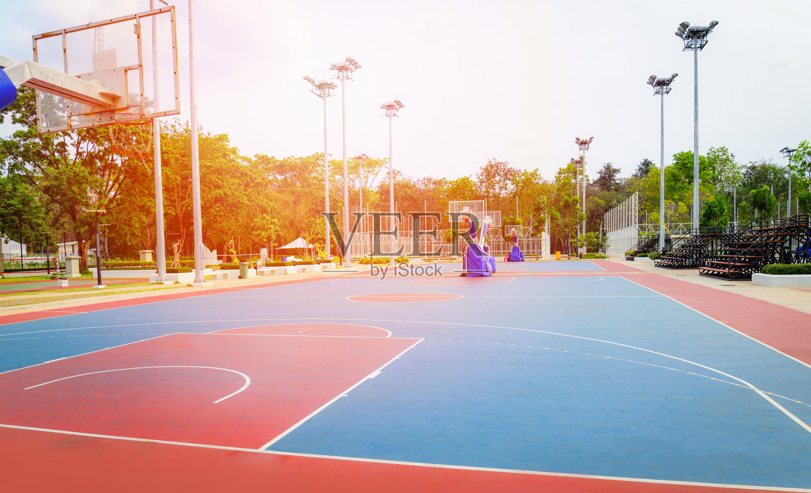 篮球场户外公共公园/街球运动照片摄影图片