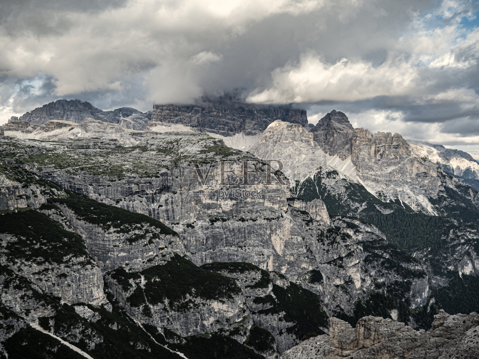 意大利的白云石山脉照片摄影图片