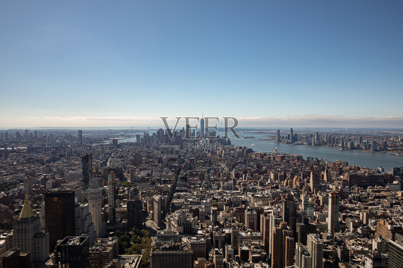 俯瞰曼哈顿天际线照片摄影图片