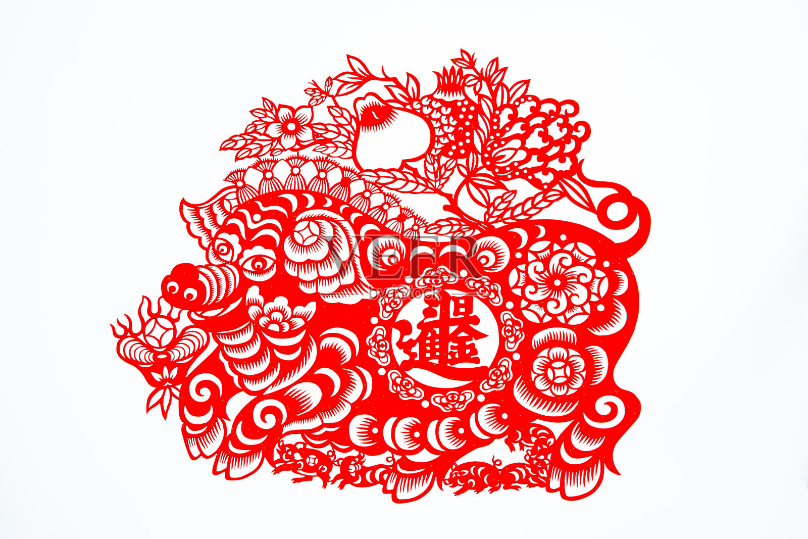 中国传统剪纸艺术图案、花窗。象征着幸福和好运。中国新年装饰元素。(肥猪拱门)猪年。中国传统的猪剪纸艺术图案。猪剪纸照片摄影图片