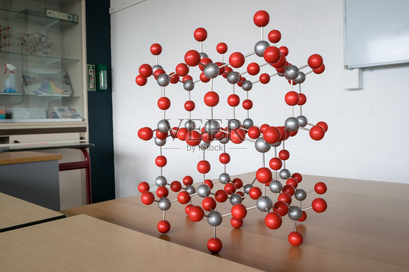 教室里的三维原子或分子模型照片摄影图片