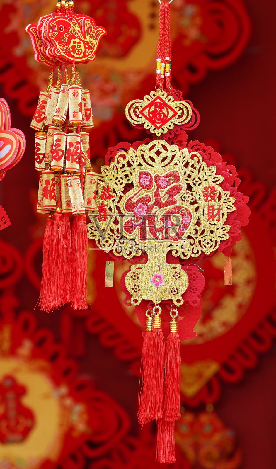 传统装饰的中国，翻译:书法意味着最好的祝愿和好运即将到来的中国新年照片摄影图片