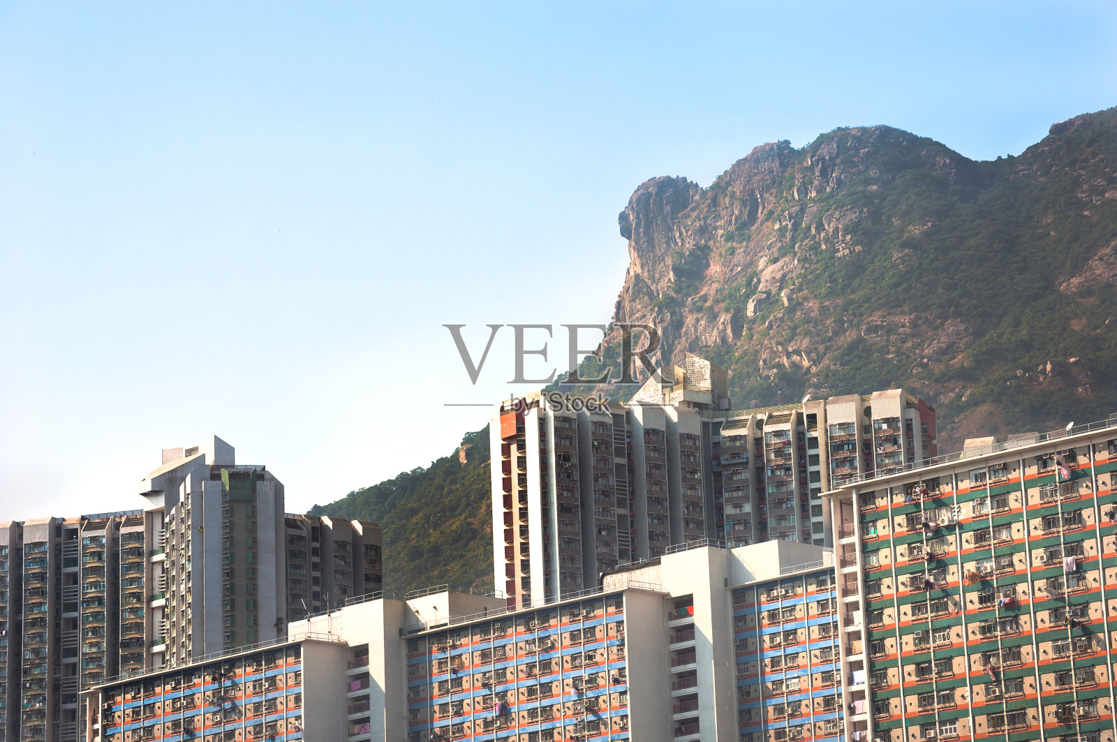 香港黄大仙的狮子山侧面图照片摄影图片