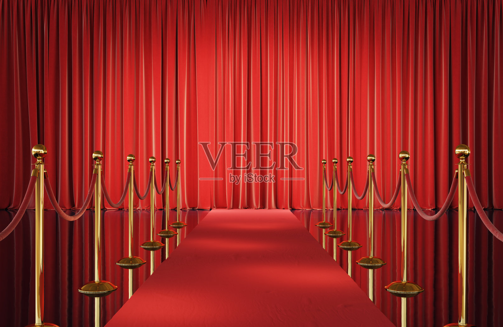 红丝绒幕布的舞台，金色屏障的活动地毯照片摄影图片