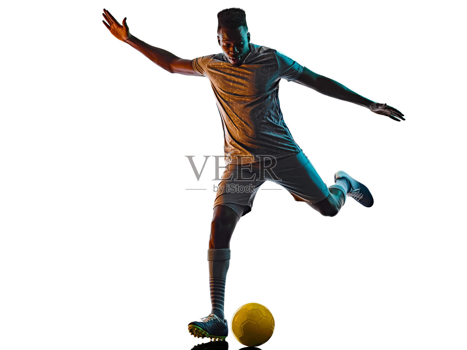 年轻的非洲足球运动员男子孤立的白色背景剪影的影子照片摄影图片