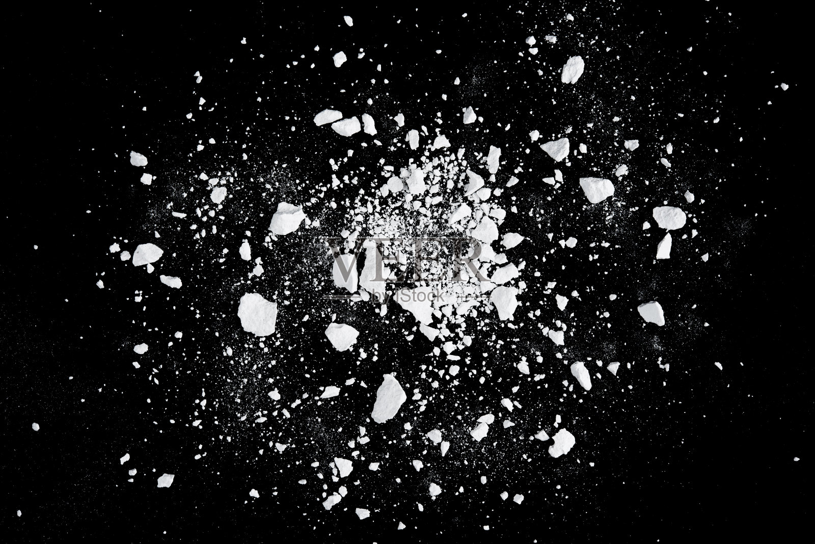 石头碎裂飞溅爆炸孤立在黑色背景纹理对象设计照片摄影图片