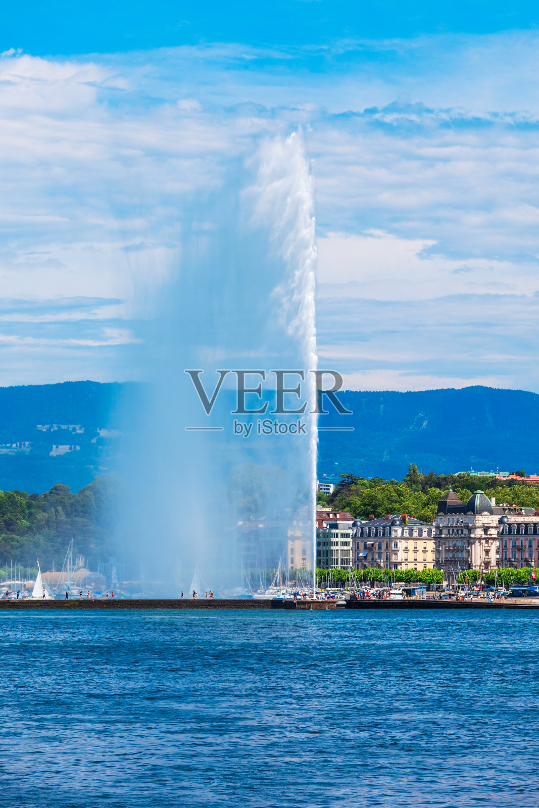 日内瓦的喷水喷泉照片摄影图片