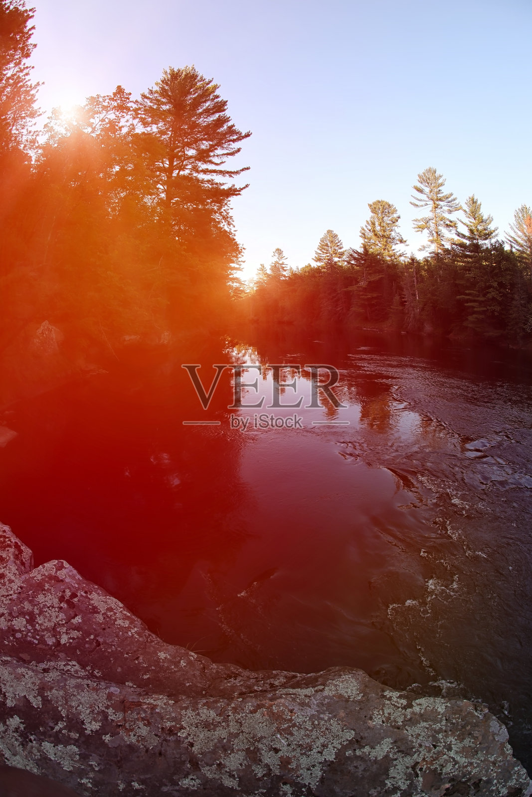 明尼苏达州班宁州立公园的水壶河照片摄影图片