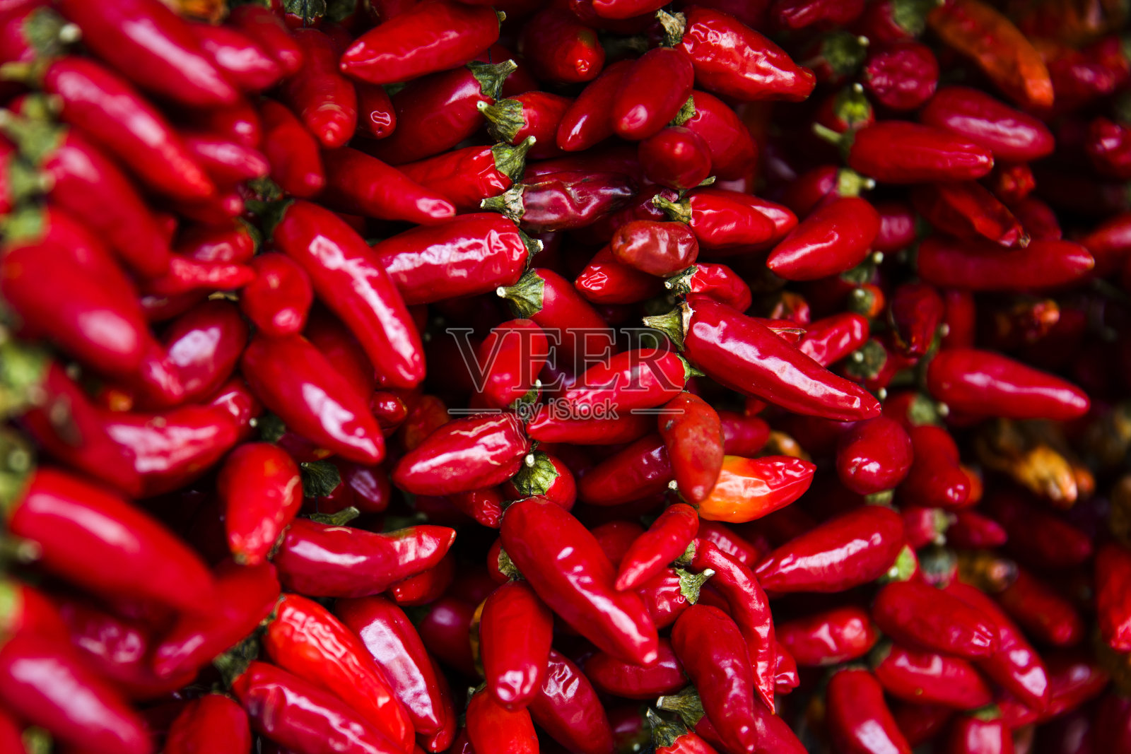 市场上的红辣椒照片摄影图片